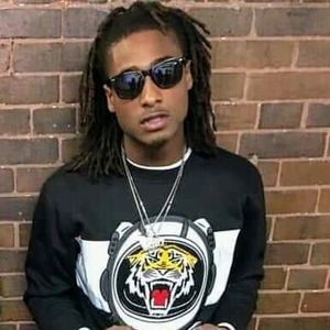 Meet your Posher, Jeremiah